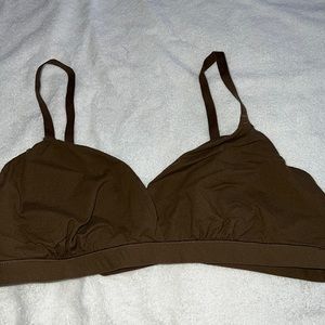 Skims fits everybody crossover bralette